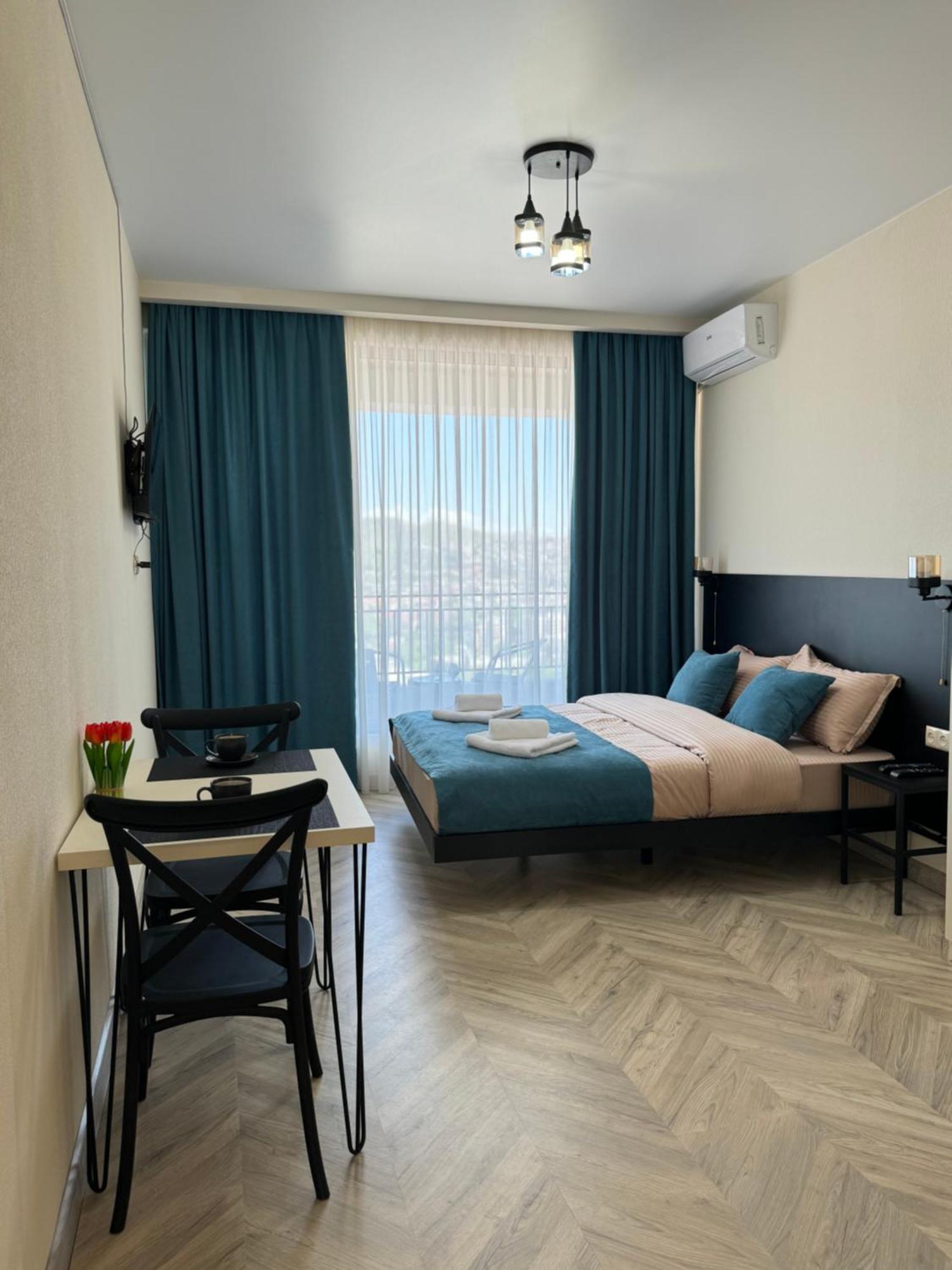 Brothers Apartments With Terrace In Old Tbiliszi Kültér fotó
