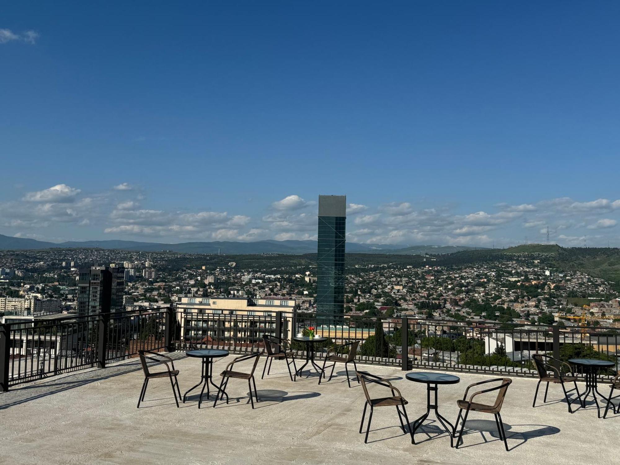 Brothers Apartments With Terrace In Old Tbiliszi Kültér fotó